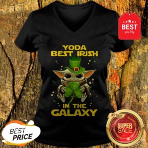 Nice Baby Yoda Best Irish In The Galaxy Star Wars V-Neck