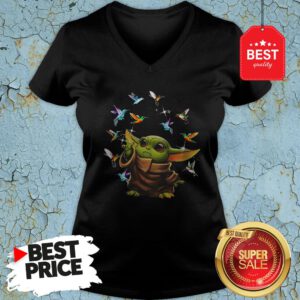 Nice Baby Yoda Hummingbirds Star Wars V-Neck