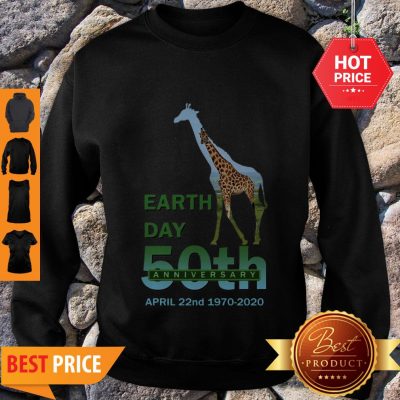 Nice Giraffe Earth Day 50th Anniversary April 22nd 1970 2020 Sweatshirt