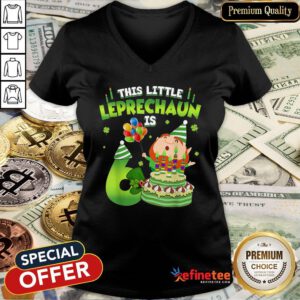 This Leprechaun Is 6 Year Old Birthday St Patricks Day V-neck - Design By Refinetee