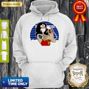 Funny Vintage Wonder Woman Tattoos Wisconsin Nurse Covid-19 Hoodie