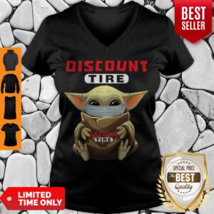 Top Baby Yoda Face Mask Hug Discount Tire I Can’t Stay At Home V-neck - Design By Refinetee.com
