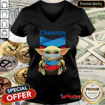 Top Star Wars Baby Yoda Mask Hug Chevron Covid-19 V-neck - Design By Refinetee