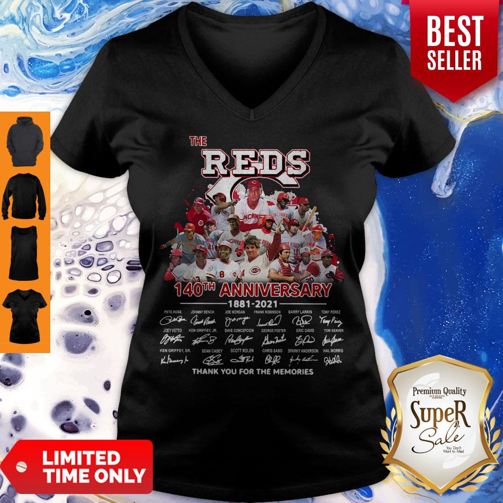 Top The Red 140th Anniversary 1981 2021 Thank You For The Memories V-Neck Top The Red 140th Anniversary 1981 2021 Thank You For The Memories V-Neck