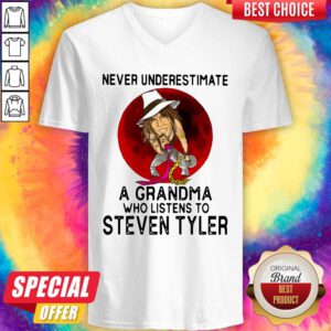 Hot Never Underestimate A Grandma Who Listens To Steven Tyler V-neck