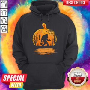 Beautiful Bigfoot Fishing Pumpkin Halloween Hoodie