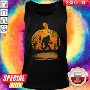 Beautiful Bigfoot Fishing Pumpkin Halloween Tank Top