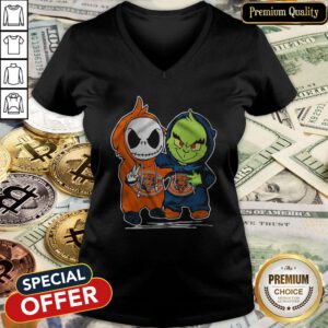 Baby Skeleton And Baby Grinch Chicago Bears V-neck