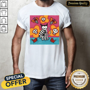 Skelly Cat With Bees Dia De Muertos Day Of Dead Shirt