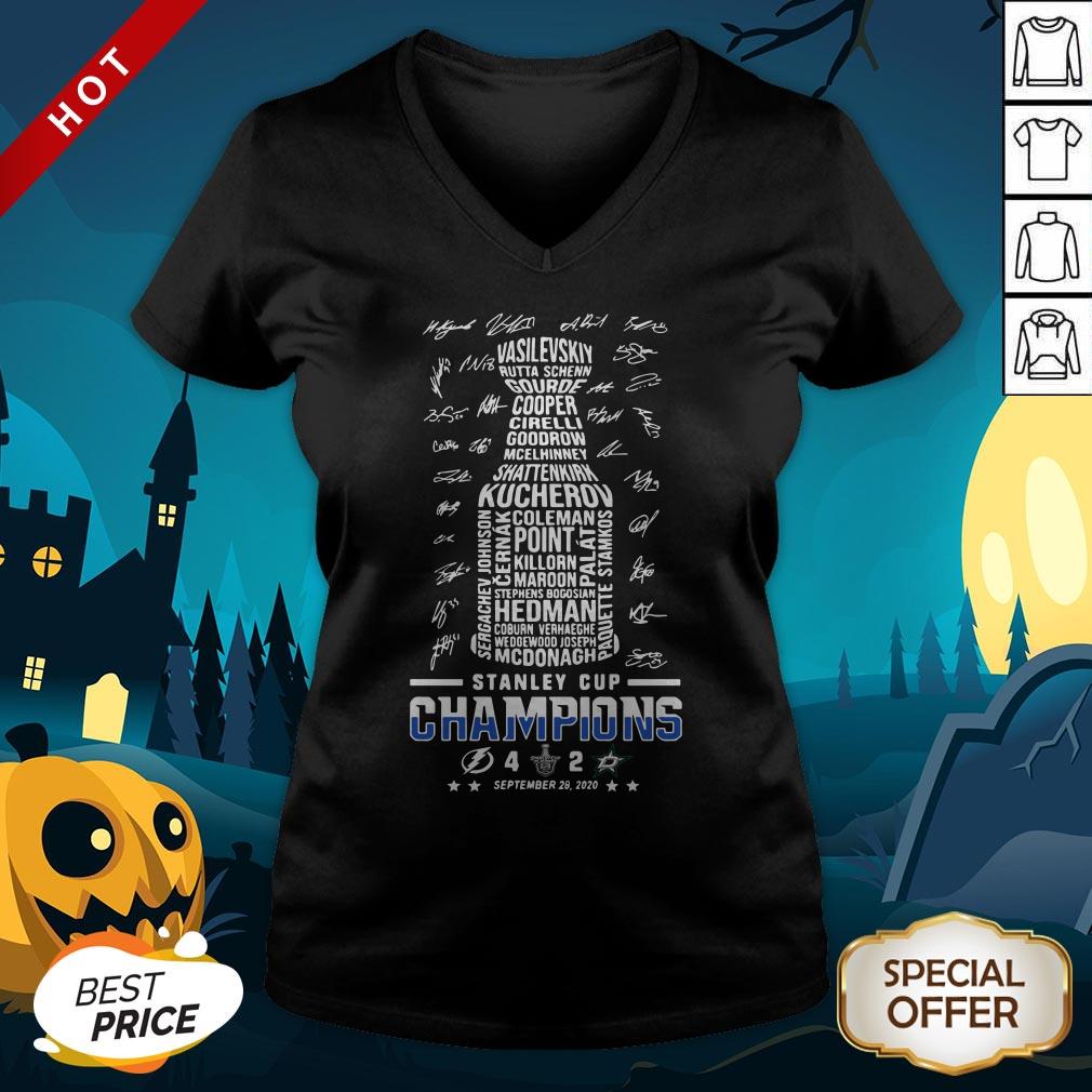 Stanley Cup Champions 4 2 September 28 2020 Signatures V-neck