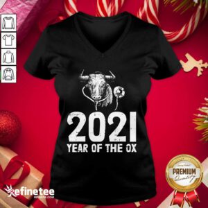 Top 2021 Year Of The Ox Nurse New Years V-neck - Design By Refinetee.com