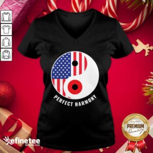 Lovely USA Japan Ying Yang Heritage For Proud Japanese American V-neck - Design By Refinetee.com