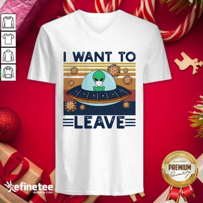 Nice UFO Alien Face Mask I Want To Leave Vintage Retro V-neck - Design By Refinetee.com
