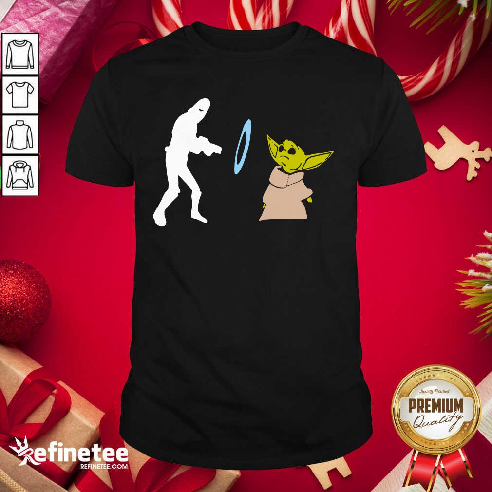 So Beautiful Star Wars Mandalorian Baby Yoda Grogu Stunned Shirt - Design By Refinetee.com