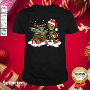 Top Baby Yoda And Baby Groot Happy Merry Christmas Shirt - Design By Refinetee.com