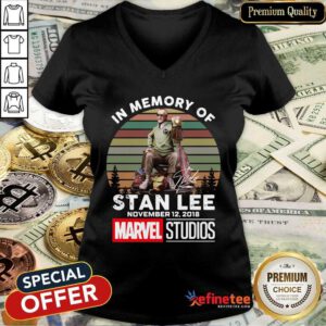 Fantastic In Memory Of Stan Lee November 12 2018 Marvel Studios Signature Vintage Retro V-neck - Design By Refinetee.com