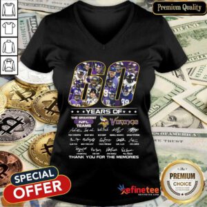 Good 60 Years Of The Greatest Nfl Teams Vikings Signatures Thank For The Memories V-neck