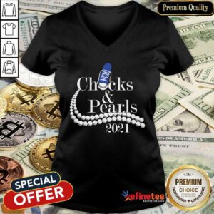 Happy Pearls Blue Sneakers Checks And Pearls 2021 V-neck
