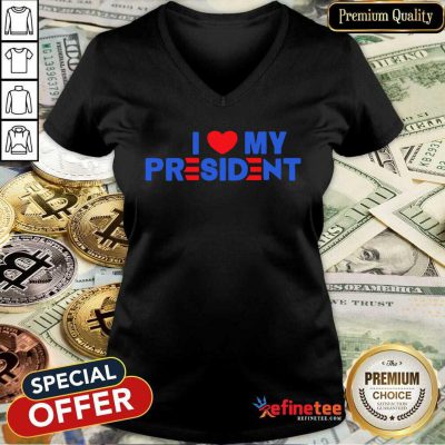 Premium I Heart My President 2021 V-neck