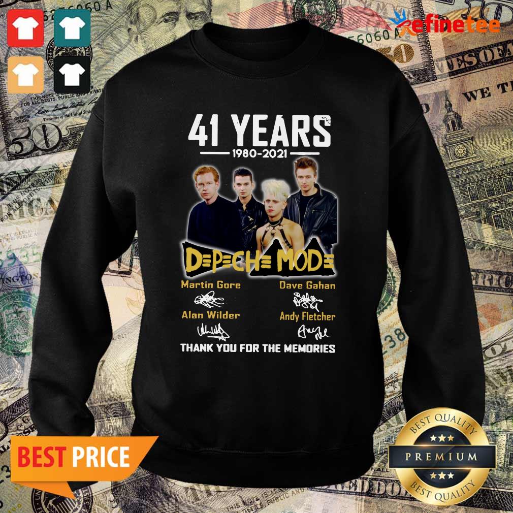 Nice 41 Years 1980 2021 D P CH MOD Thank You For The Memories Signatures Sweater 41 Years 1980 2021 D P CH MOD Thank You For The Memories Signatures Sweater