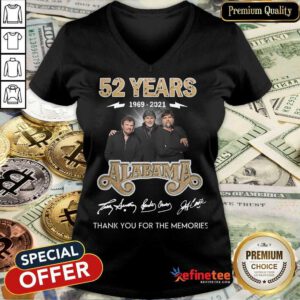 Pretty 52 Years 1969 2021 Alabama Enthusiastic V-neck