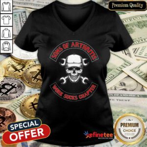 Awesome Skull Sons Of Arthritis Works Sucks Chapter V-neck