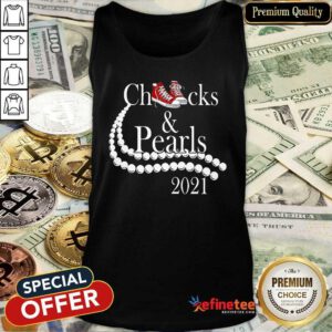 Funny Kamala Harris Chucks And Pearls 2021 Tank Top