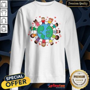 Pretty Earth Day Children Around The World 2021 Sweatshirt