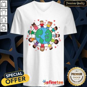 Pretty Earth Day Children Around The World 2021 V-neck
