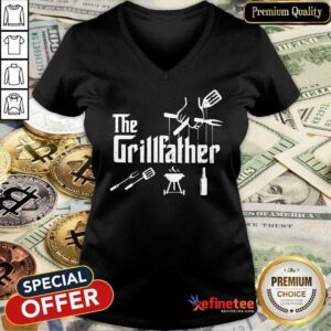 The Grillfather V-neck