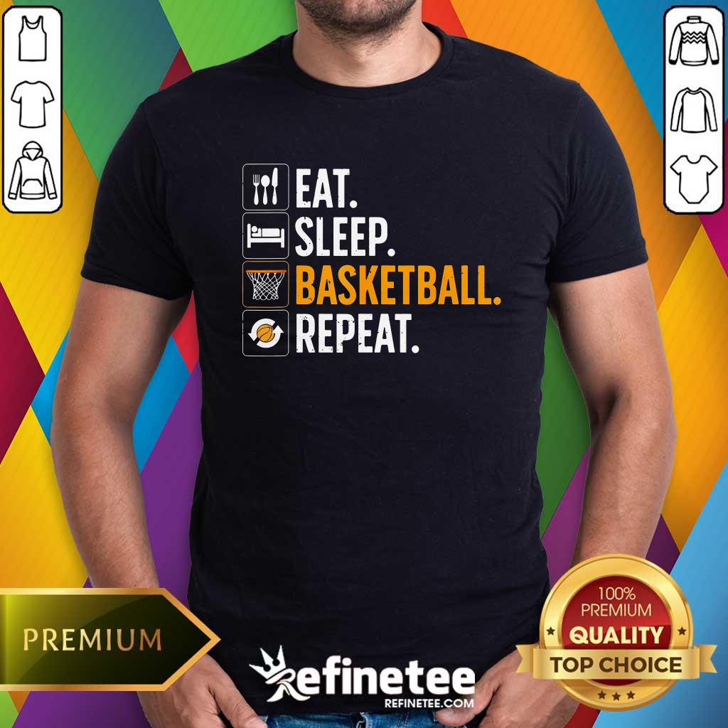 Good Basketball Team Sport Basketball T-Shirt