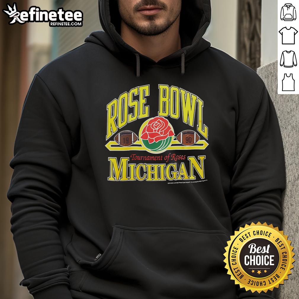 Hot vintage University of Michigan 1990 Rose Bowl arch footballs Russell hoodie, showcasing classic collegiate style.
