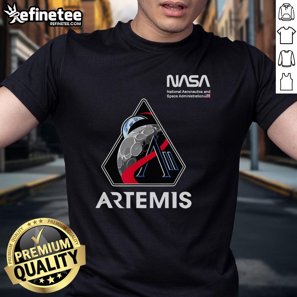 NASA Artemis II mission patch worm logo on an American flag t-shirt, showcasing space exploration pride.