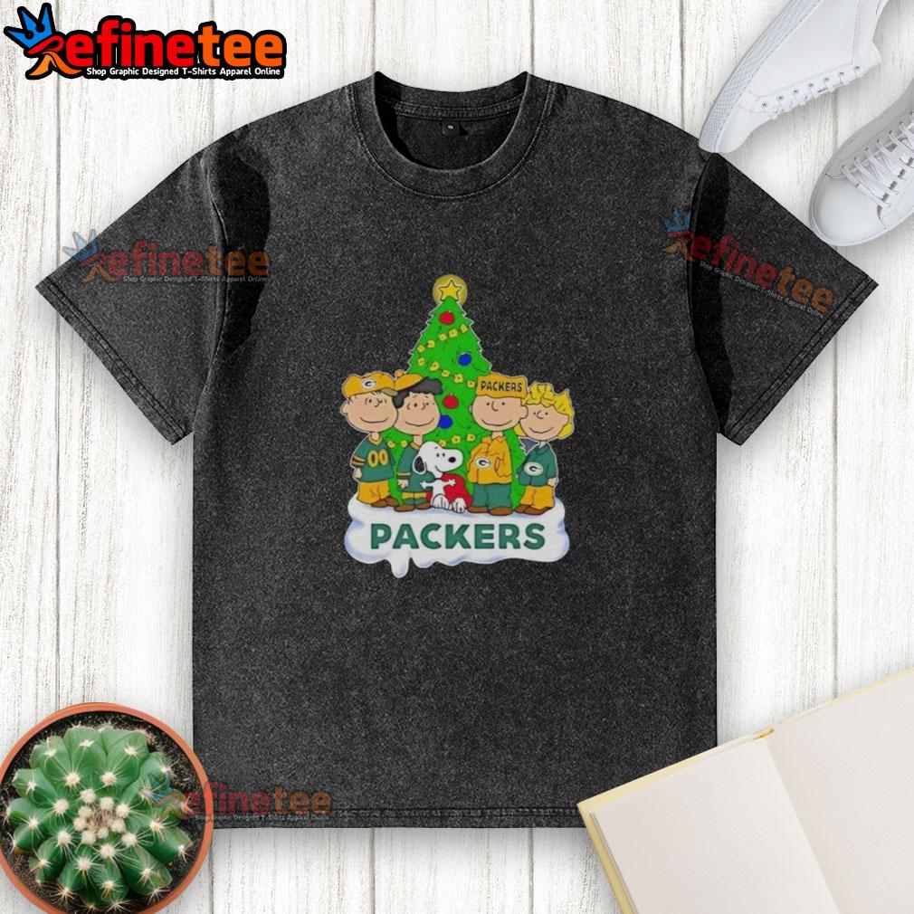 Good Peanuts Characters X Green Bay Packers Christmas washed t-shirt featuring festive designs for fans.