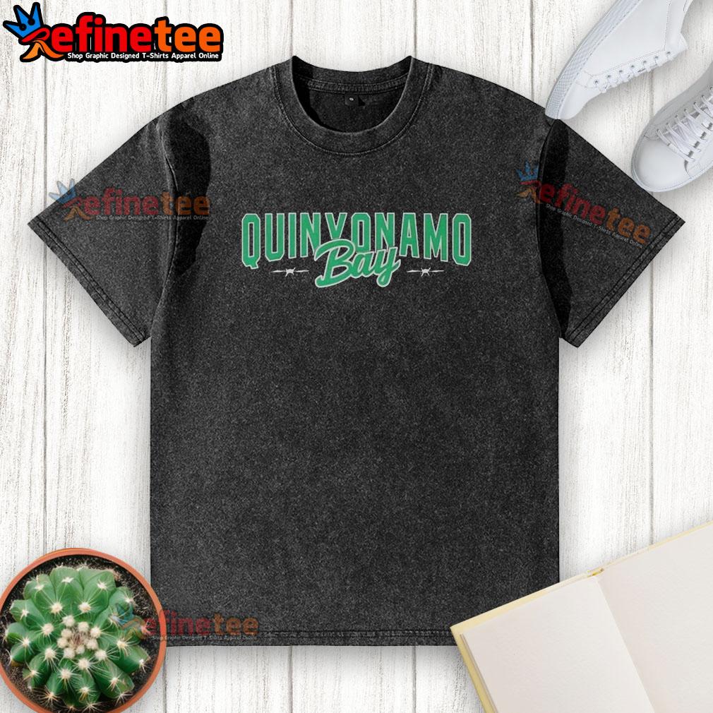 Official Jalen Hurts Quinyonamo Bay washed t-shirt in vibrant colors, perfect for fans and casual wear.