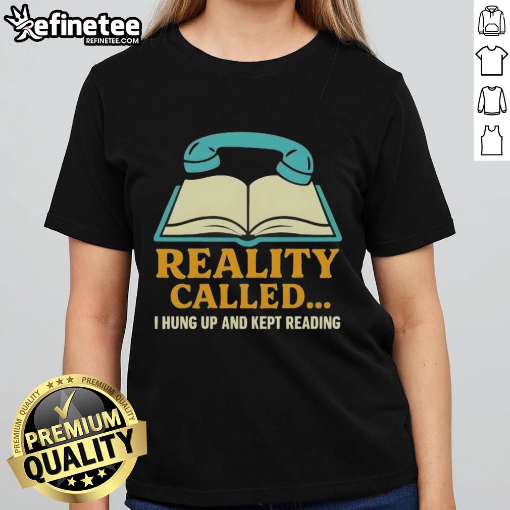 Stylish ladies tee featuring 'I Hung Up And Kept Reading' text, perfect for book lovers and casual wear enthusiasts.