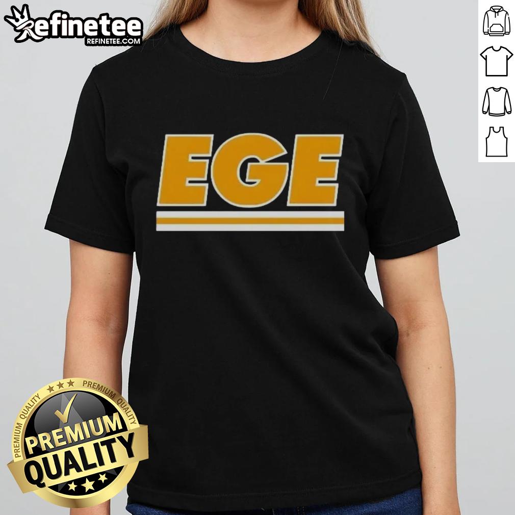 Alt Text: Premium Ege Kansas City Chiefs Football Ladies Tee featuring team colors and logo, perfect for female fans.
