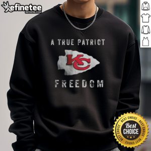 Alt Text: Premium Kansas City Chiefs Football sweatshirt, featuring a patriot design, perfect for fans celebrating freedom.