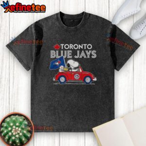 Alt Text: Premium Snoopy and Woodstock on Volkswagen Beetle t-shirt for Toronto Blue Jays baseball fans, stylish and fun.