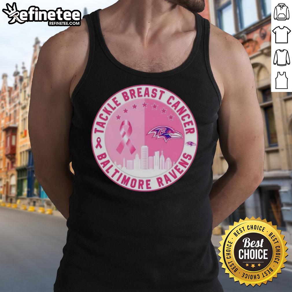 Premium Tackle Breast Cancer Baltimore Ravens football skyline tank top promoting awareness and team spirit.