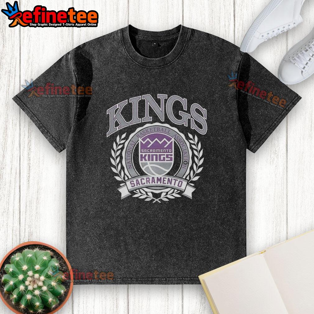 Retro Sacramento Kings NBA logo t-shirt with laurel wreath frame, perfect for basketball fans and collectors.