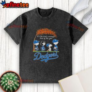 Premium Los Angeles Dodgers X Peanuts Snoopy and Friends washed t-shirt for autumn, celebrating the most wonderful time of the year.