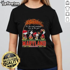 Premium Maryland Terrapins X Peanuts Snoopy and Friends autumn ladies tee celebrating the most wonderful time of the year.