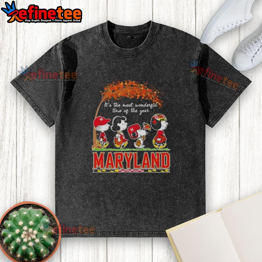 Premium Maryland Terrapins X Peanuts Snoopy and Friends autumn t-shirt featuring festive holiday design.
