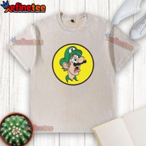 Pretty Luig Ees washed t-shirt in soft cotton, featuring a stylish design perfect for casual wear and everyday comfort.