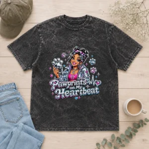 Joyful Dog Mom Pawprints Heartbeat Y2K Washed T-Shirt